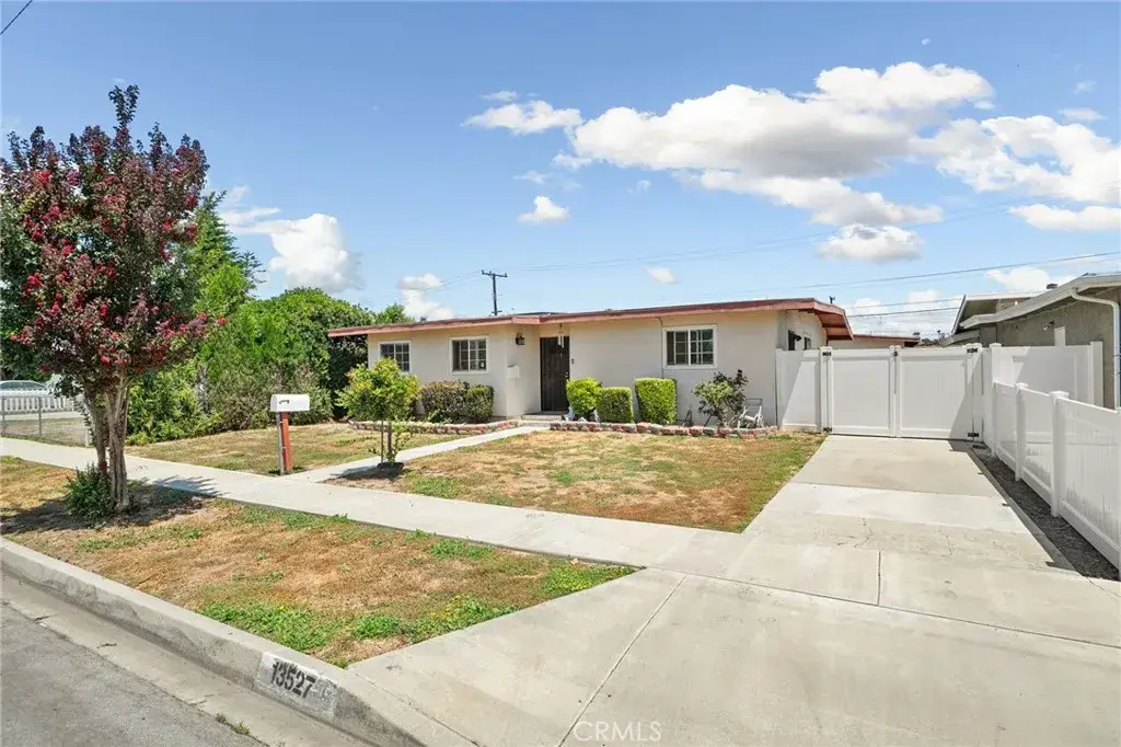 13527 Close St, Whittier, CA 90605 - #1
