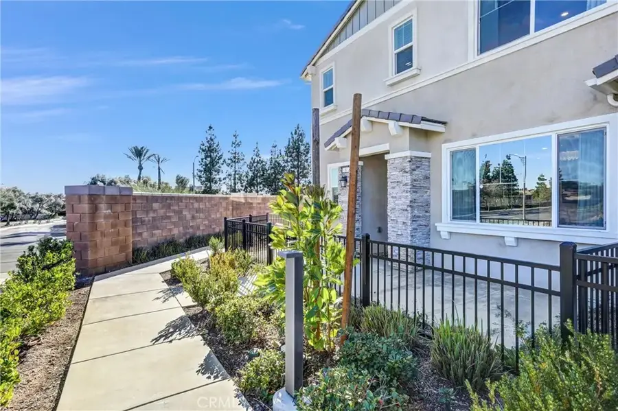 16681 Wyndham #8, Fontana, CA 92336 - #2