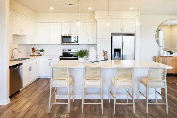 36137 Domingo Avenue #2001, Murrieta, CA 92563