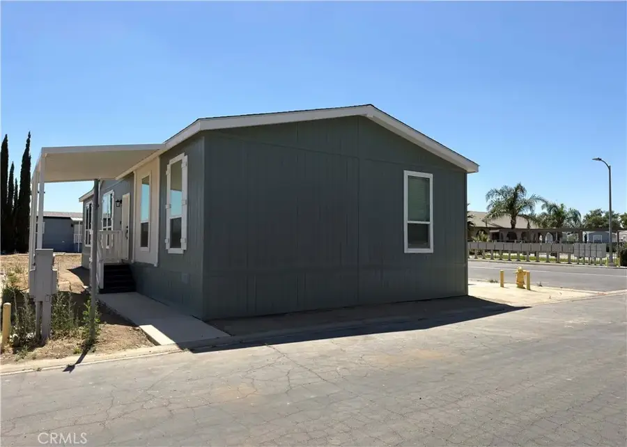 782 N Park #103, Pixley, CA 93256 - #2