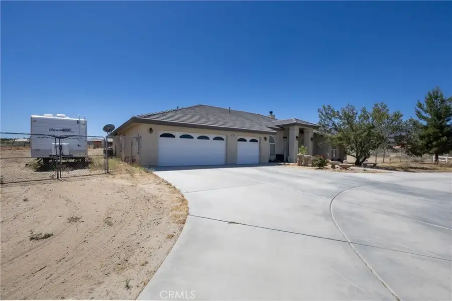 11671 Desert View, Pinon Hills, CA 92372 - #3