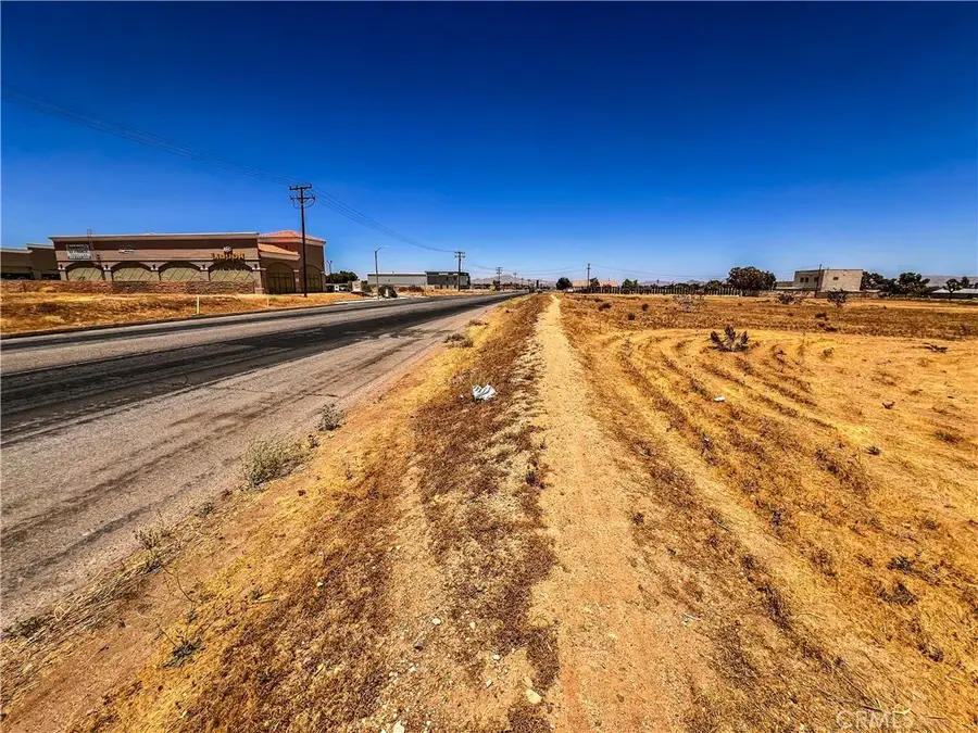 11125 Hesperia, Hesperia, CA 92345 - #3