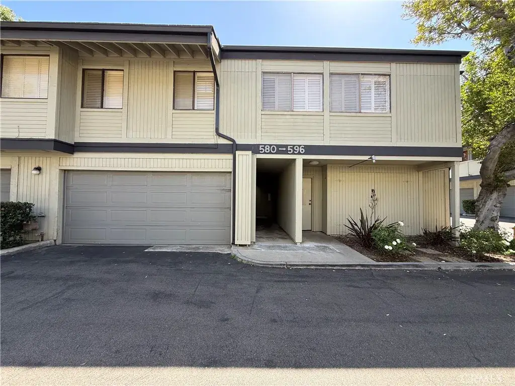 586 N Orange Grove, Pasadena, CA 91103 - #1