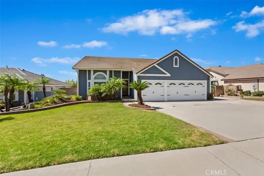 910 W 21st Street, Upland, CA 91784 - #2