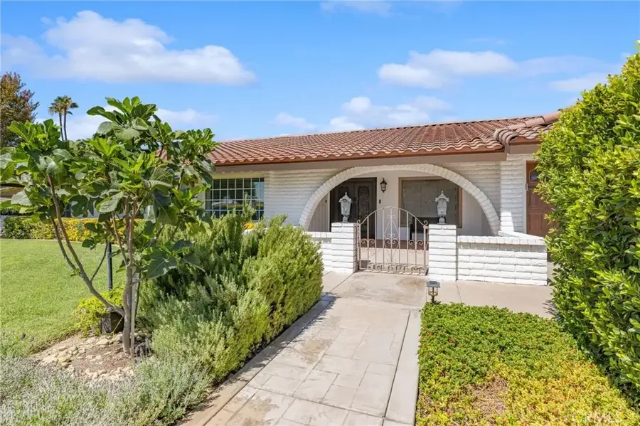1763 N Vallejo Way, Upland, CA 91784 - #3