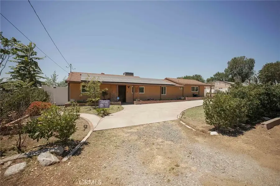 1591 W Persimmon, Rialto, CA 92377 - #3