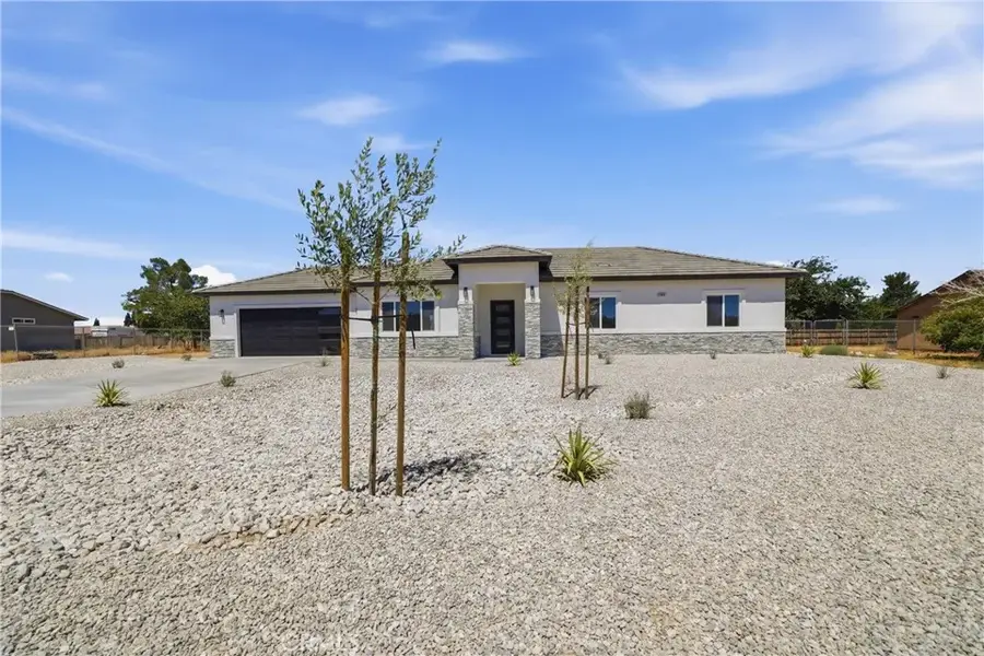 12658 Standing Bear Road, Apple Valley, CA 92308 - #2