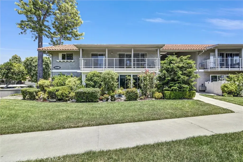 2208 Via Mariposa East #Q, Laguna Woods, CA 92637 - #1