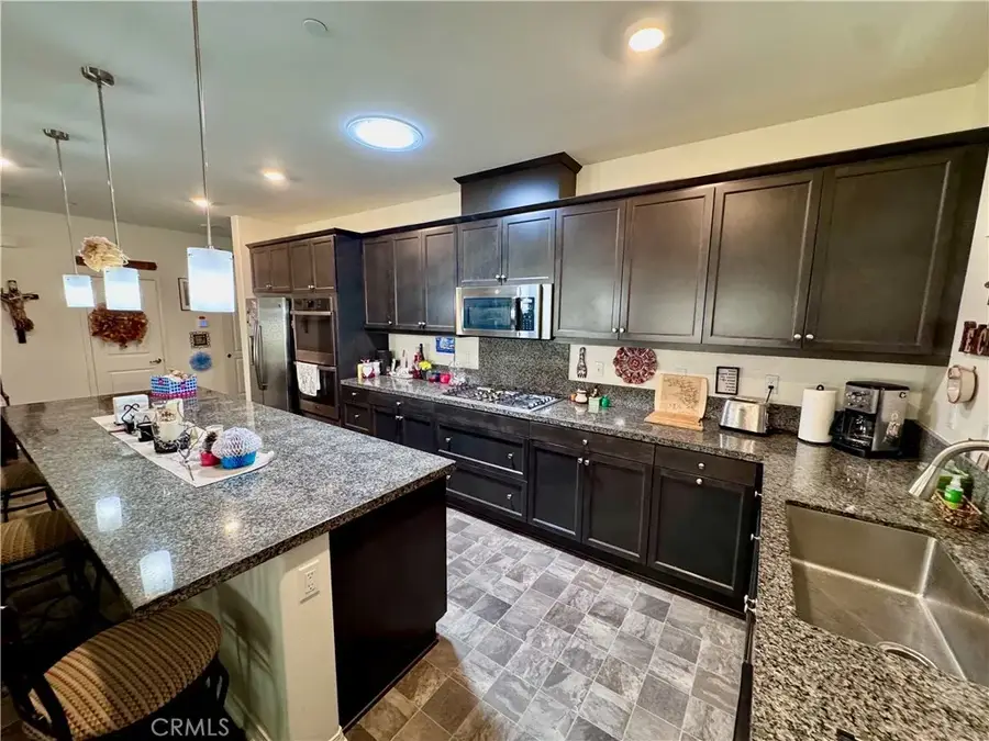 5399 La Bodega, Fontana, CA 92336 - #3