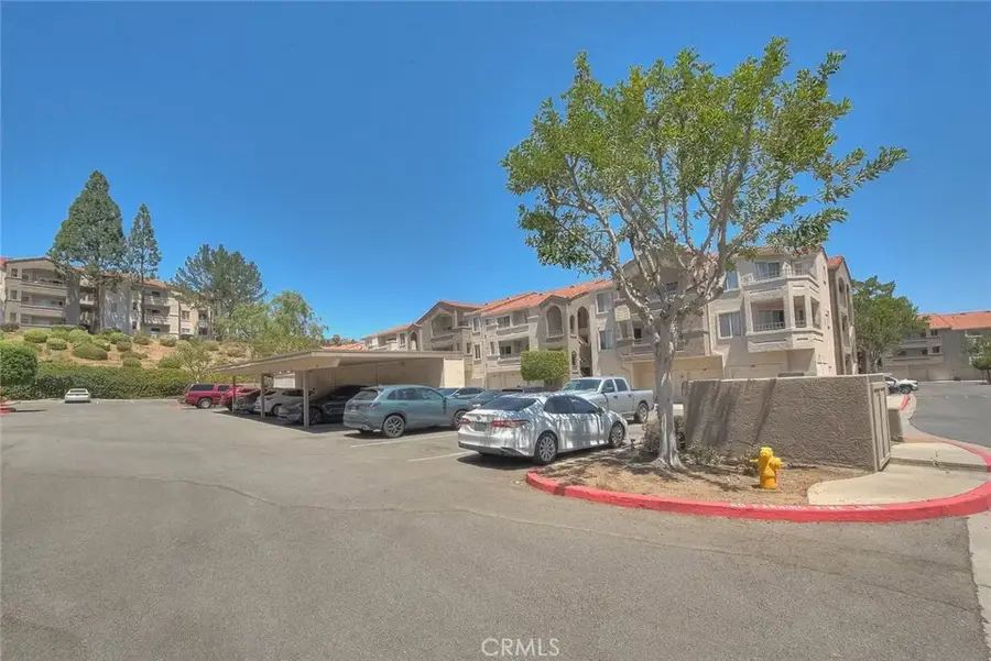1023 Vista Del Cerro #302, Corona, CA 92879 - #2