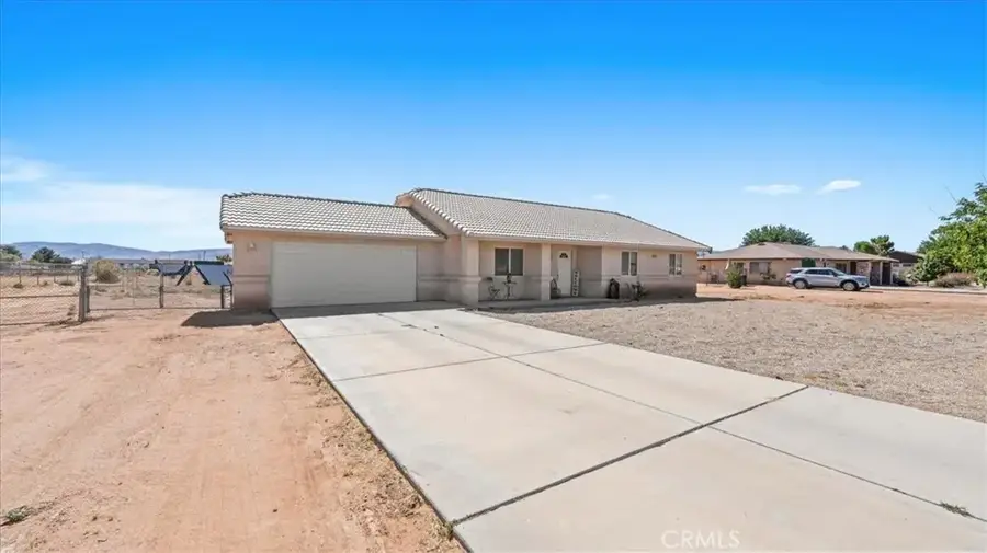 15535 Erie Road, Apple Valley, CA 92307 - #2