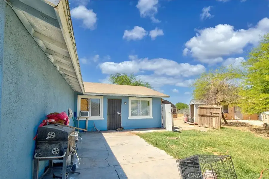 562 Sundance Ln, Westmorland, CA 92281 - #2