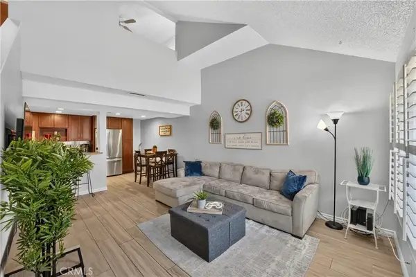 435 W 9th #B3, Upland, CA 91786