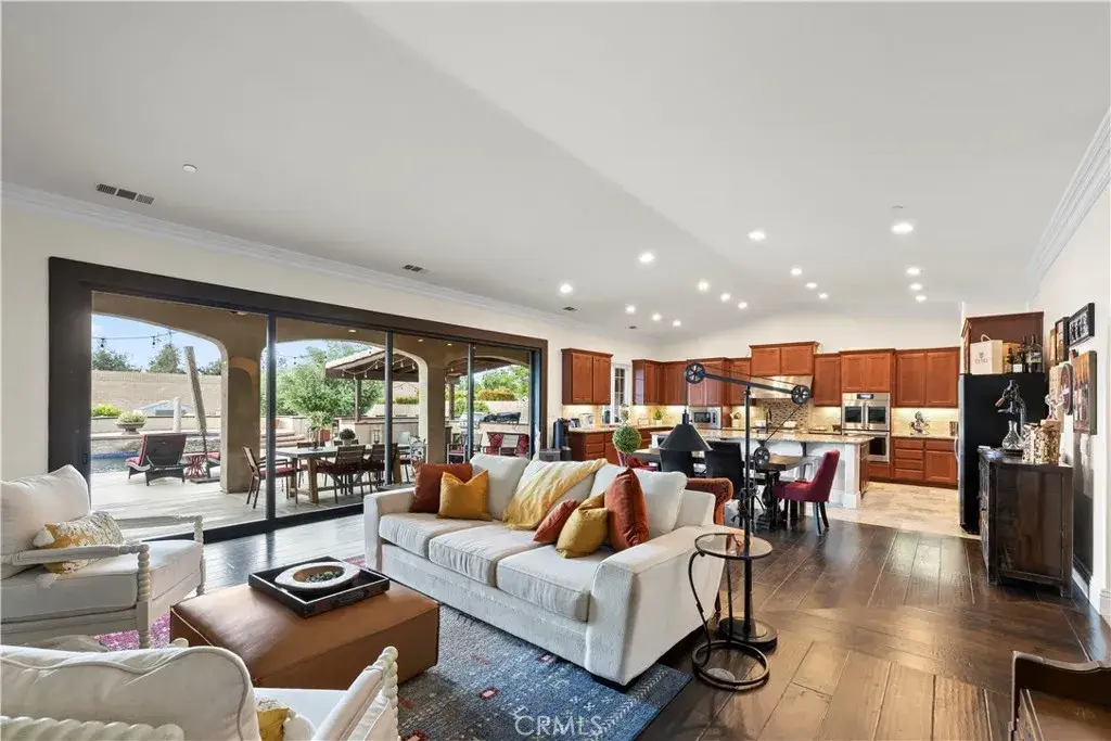 13275 Chickasaw Road, Rancho Cucamonga, CA 91739 - #1