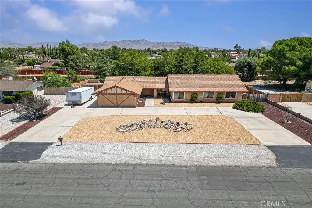13275 Shawnee, Apple Valley, CA 92308 - #1