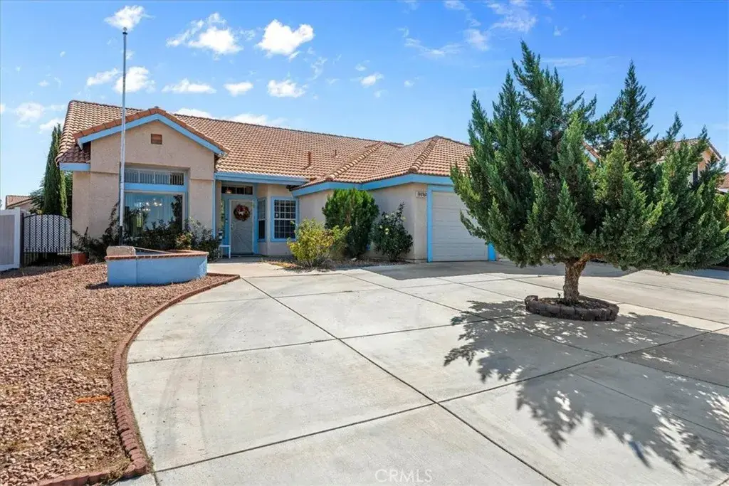 12471 Pacoima, Victorville, CA 92392 - #1