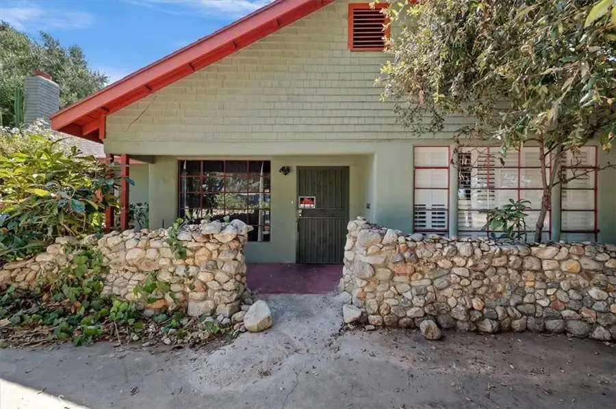 190 E Arrow, Claremont, CA 91711 - #3