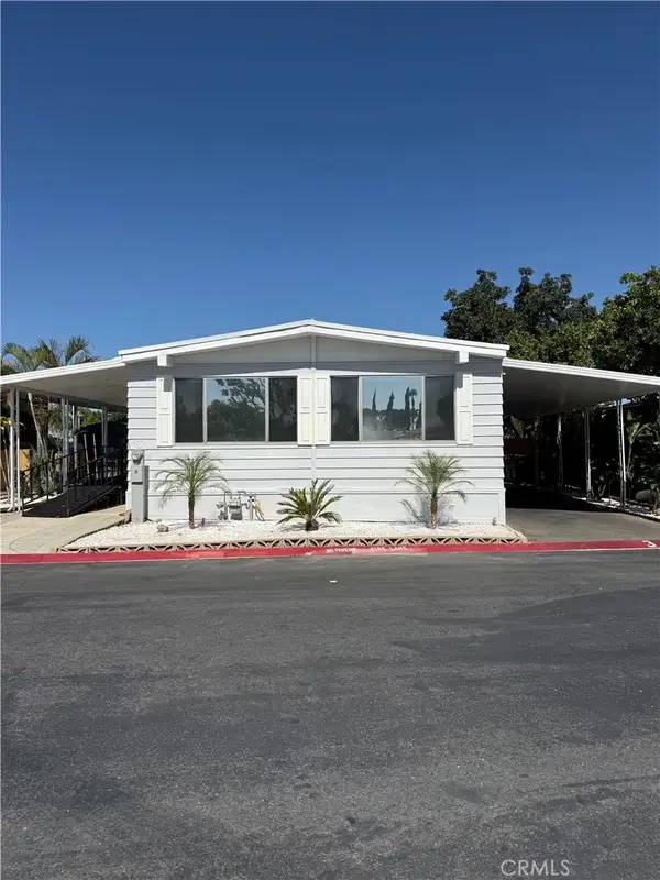 995 Pomona Rd#3, Corona, CA 92882