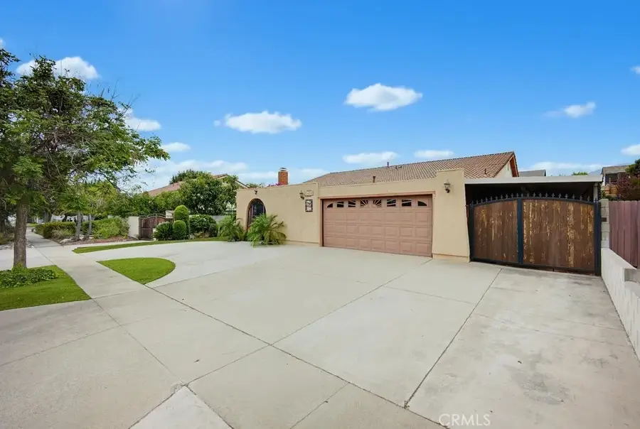 1423 Purdue, Upland, CA 91786 - #3