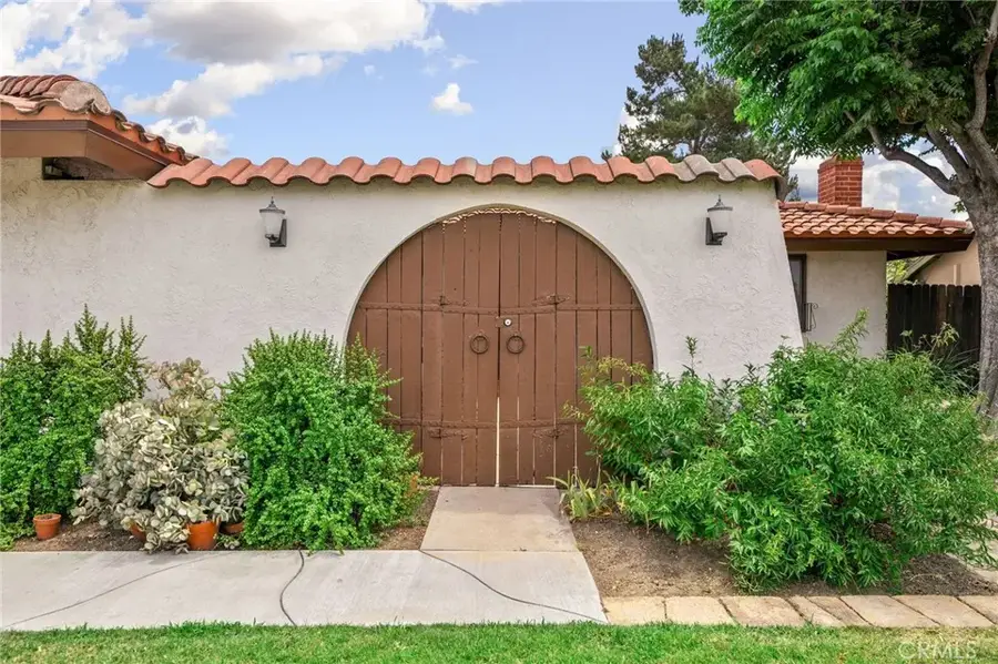 174 Fulton, Upland, CA 91786 - #2