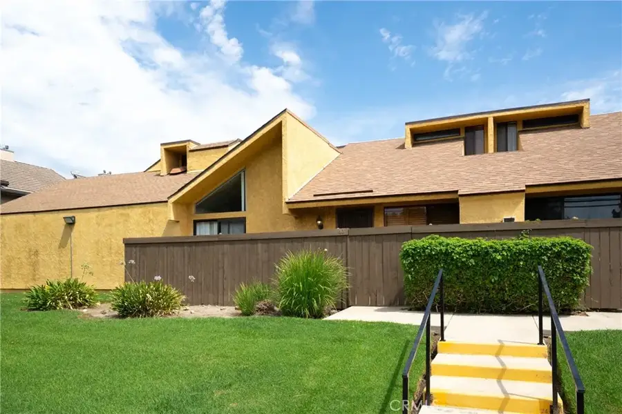 435 W 9th #A3, Upland, CA 91786 - #3