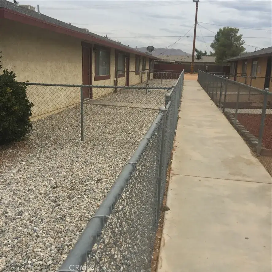 21461 Nisqually Road, Apple Valley, CA 92308 - #3