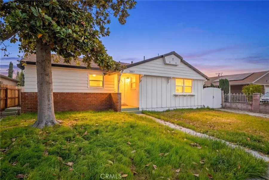 7057 Babcock, North Hollywood, CA 91605 - #2