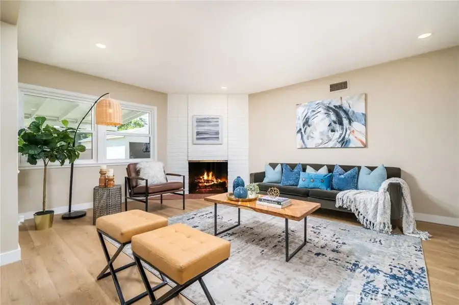 7057 Babcock, North Hollywood, CA 91605 - #3