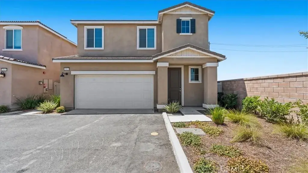 2015 Bergamot Street, Redlands, CA 92374 - #1