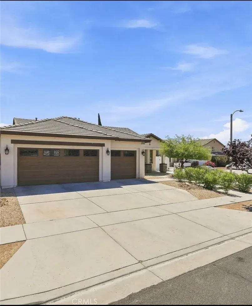 8935 Hydrangea, Hesperia, CA 92344 - #3