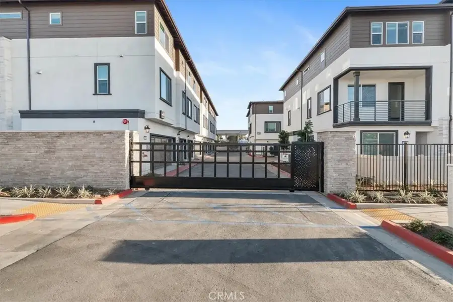 9545 Hannah Way, Riverside, CA 92503 - #2