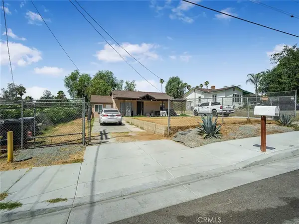 6958 37th, Riverside, CA 92509