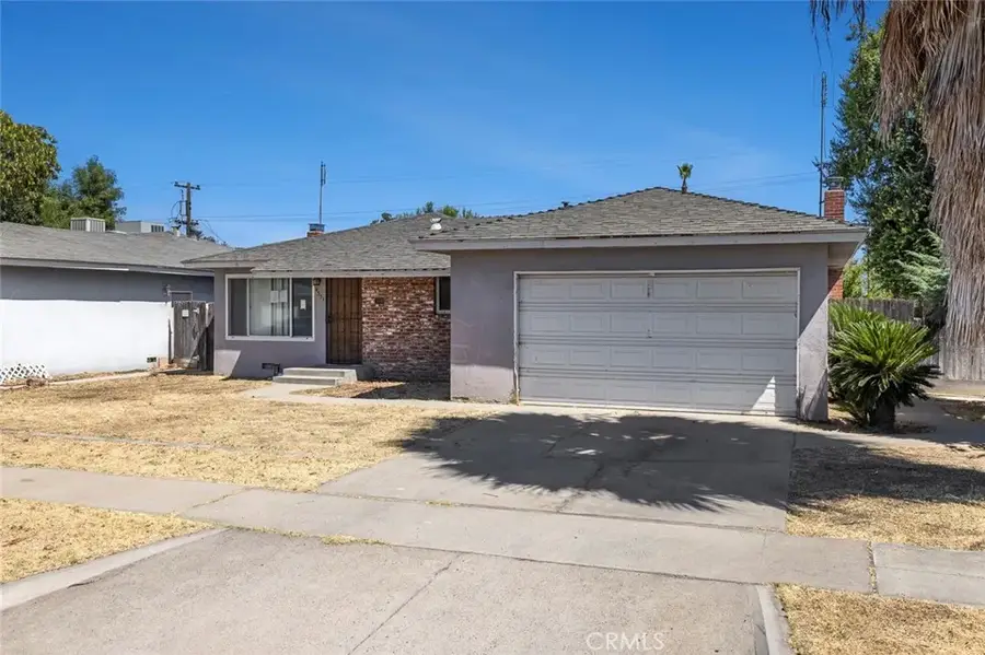 4351 E Holland, Fresno, CA 93726 - #2