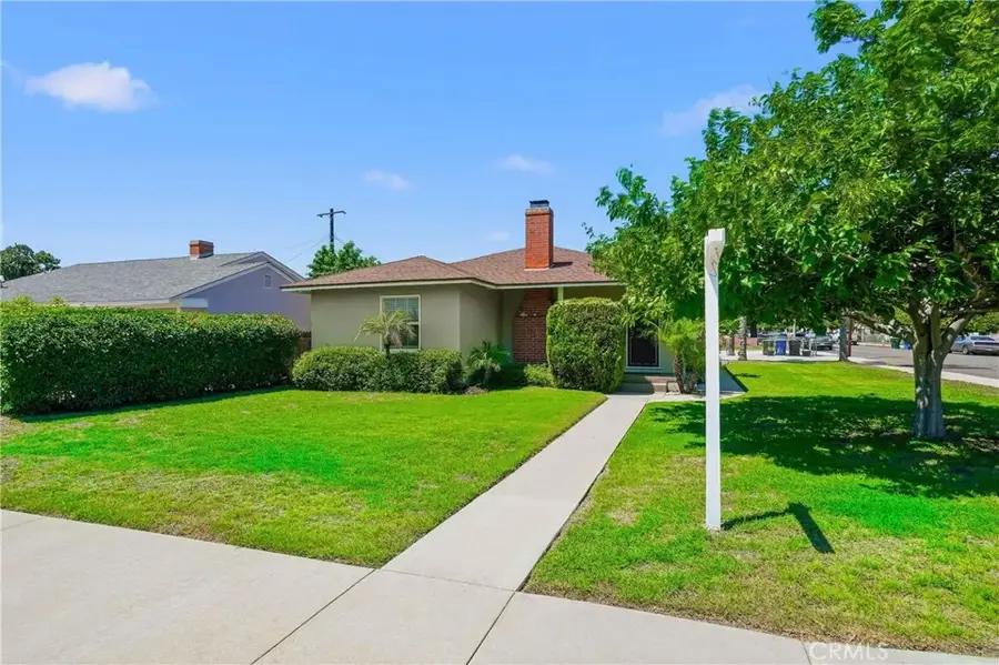 943 E Olive, Pomona, CA 91766 - #2
