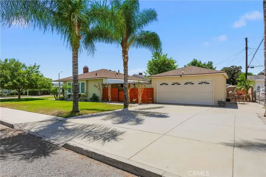 943 E Olive, Pomona, CA 91766 - #3