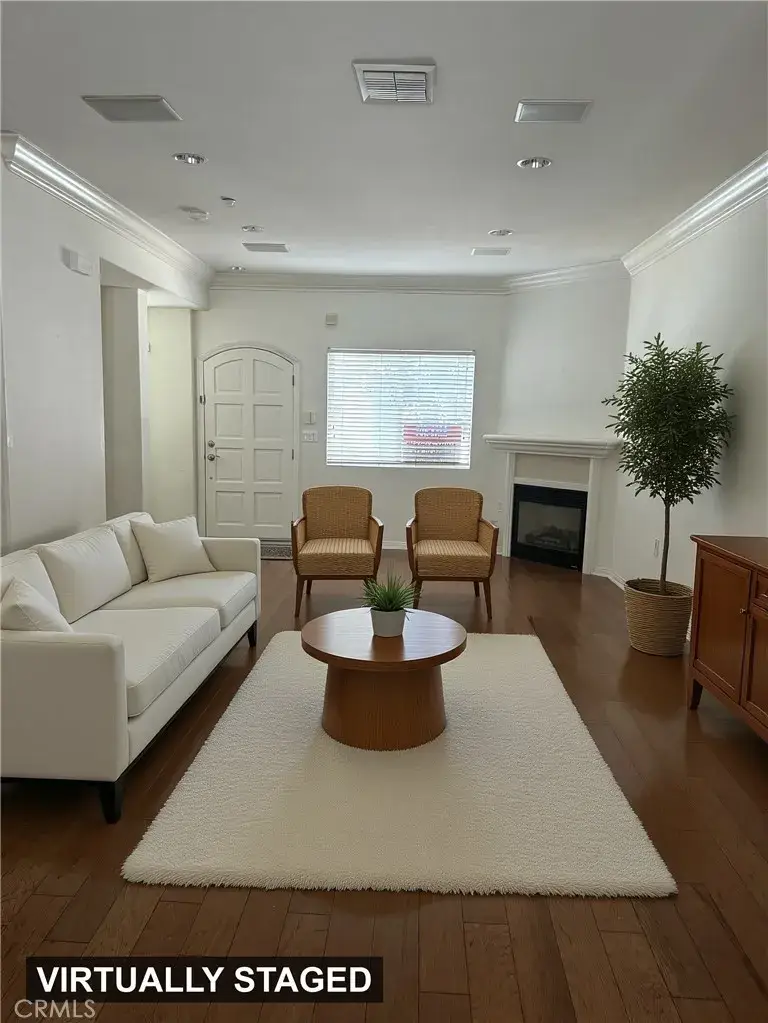 9301 Shirley Avenue #13, Northridge, CA 91324 - #1