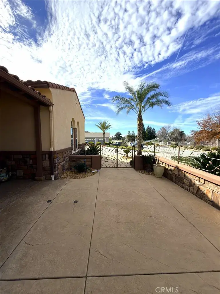 923 Union Street, Beaumont, CA 92223 - #2