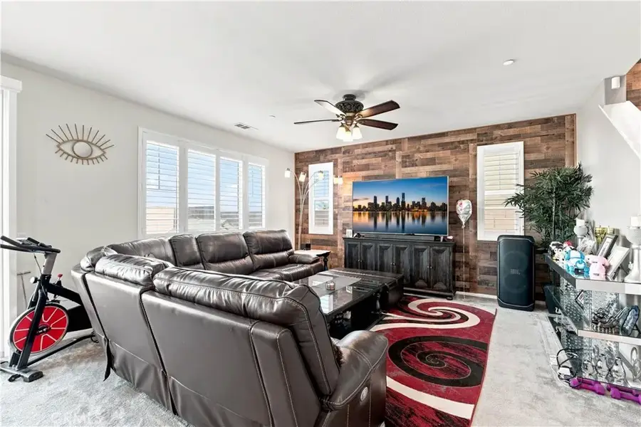 4327 Condor Avenue, Fontana, CA 92336 - #3