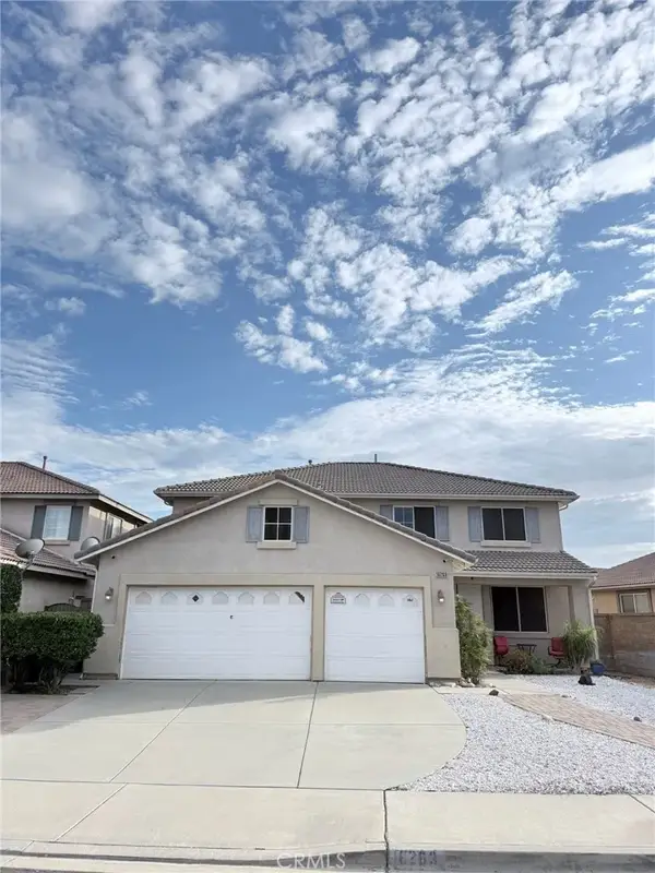 16263 Seminole, Fontana, CA 92336