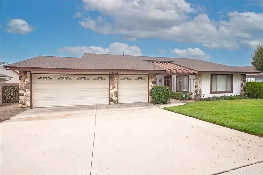 946 Coronado, Upland, CA 91786 - #2