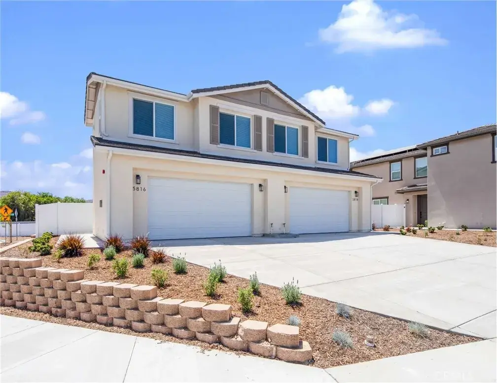 5852--5854 Norwood Avenue, Riverside, CA 92505 - #1