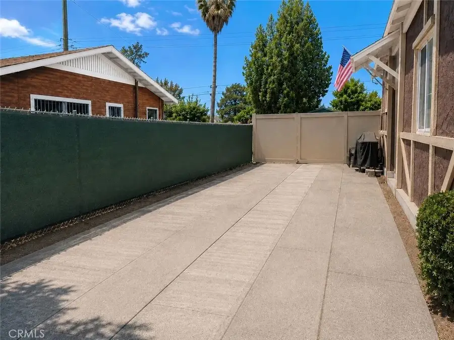 210 E 9th, San Bernardino, CA 92410 - #3