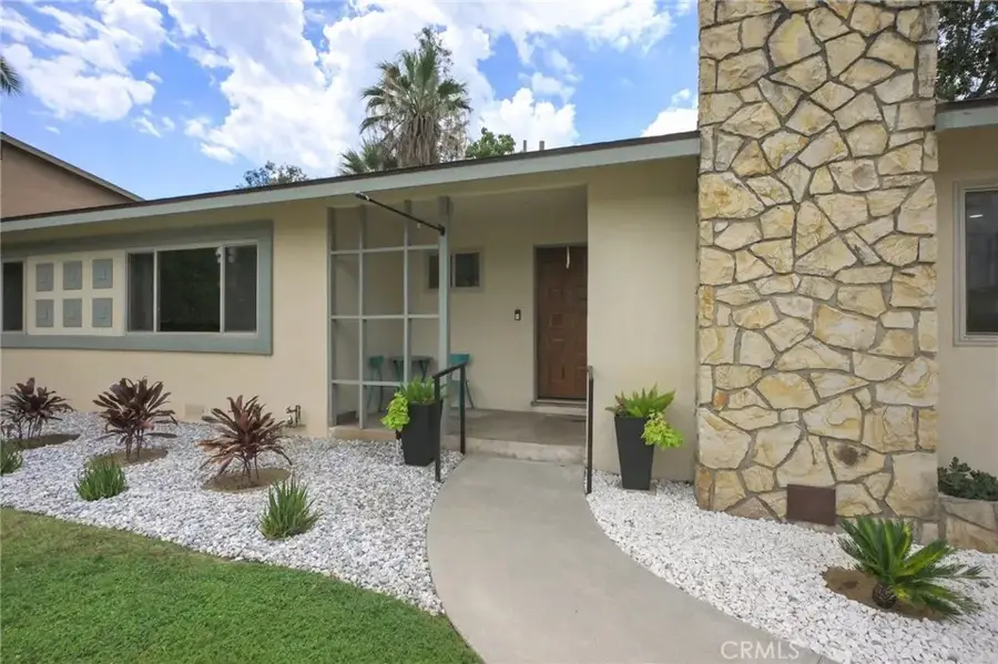 414 Via Vista Drive, Redlands, CA 92373 - #3