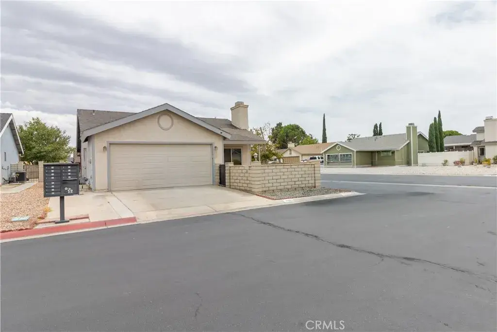 9155 Cherrywood, Hesperia, CA 92344 - #1