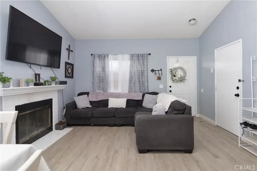 9155 Cherrywood, Hesperia, CA 92344 - #2