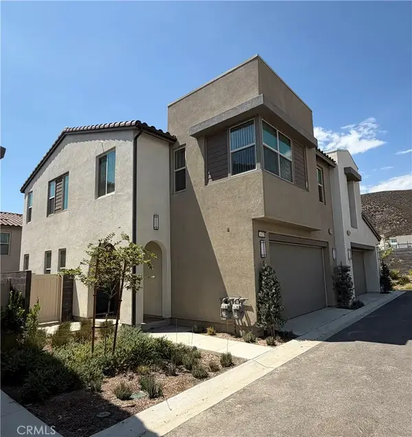 16020 Sunny Court, Fontana, CA 92336