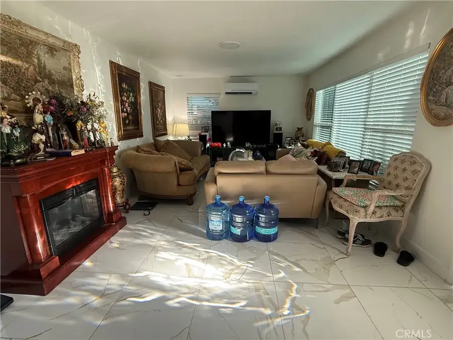 9063 Olive, Fontana, CA 92335 - #3