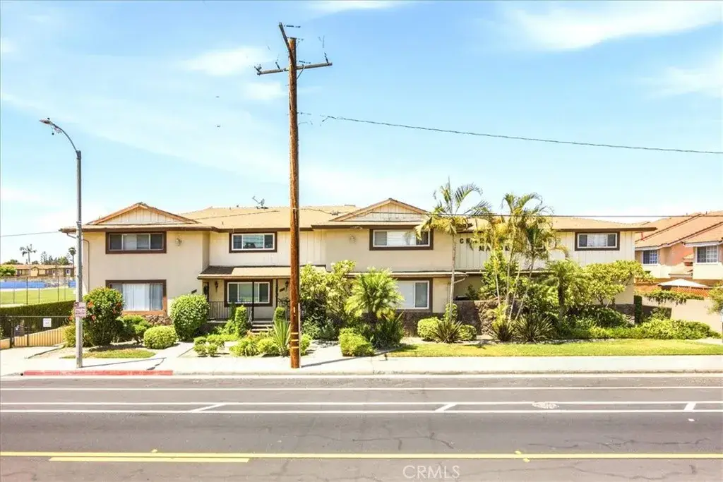 10365 Downey Avenue, Downey, CA 90241 - #1