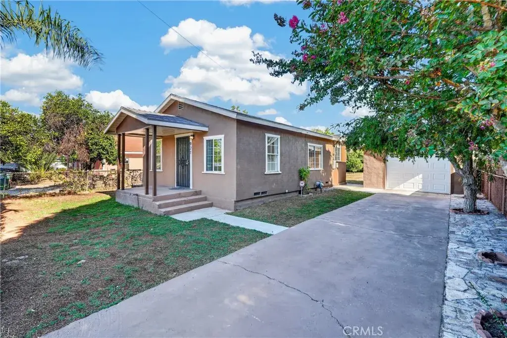 921 W Grand, Pomona, CA 91766 - #1