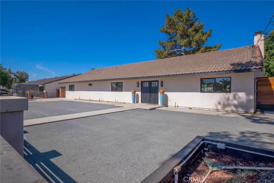9226 Locust, Fontana, CA 92335 - #3